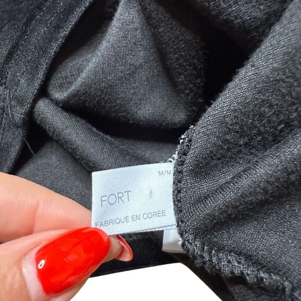 Oak + Fort Black Cropped Velvet Turtleneck Long sleeve Top Medium - Picture 6 of 6